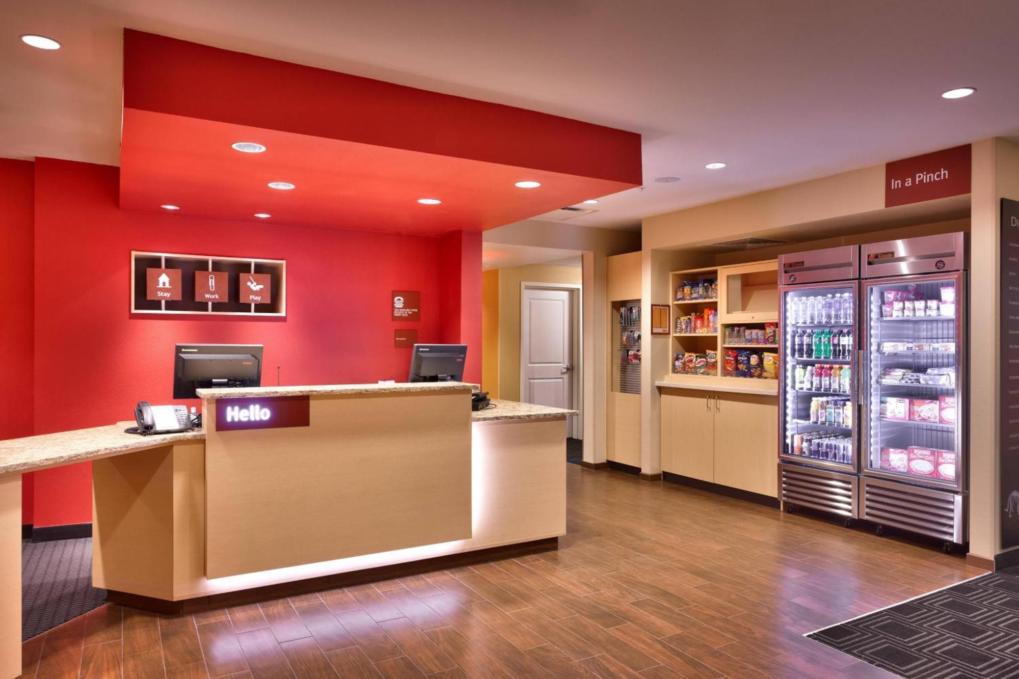 Towneplace Suites By Marriott Dickinson Exterior foto